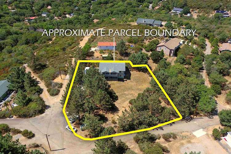 3691 Circle Dr, Julian, CA 92036