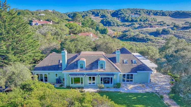 11394 Saddle Rd, Monterey, CA 93940