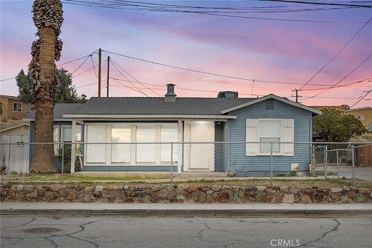 127 May Ave, Barstow, CA 92311