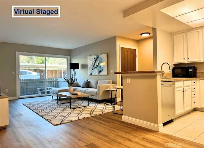 432 Edgehill #95, Oceanside, CA 92054