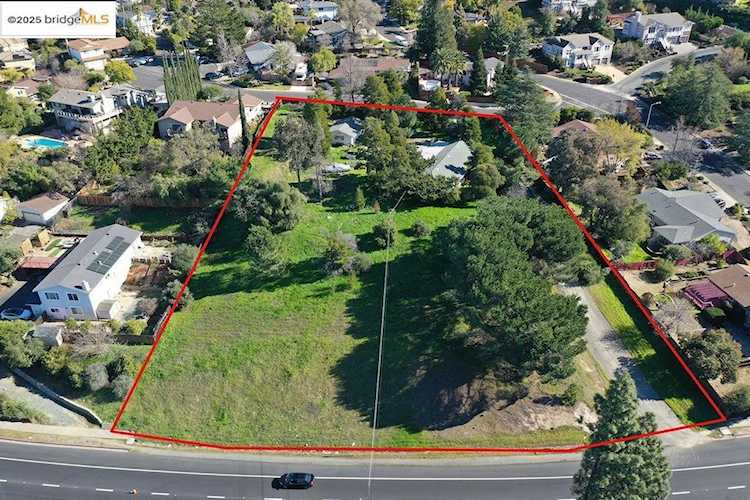 4058 Treat Boulevard, Concord, CA 94518-1842