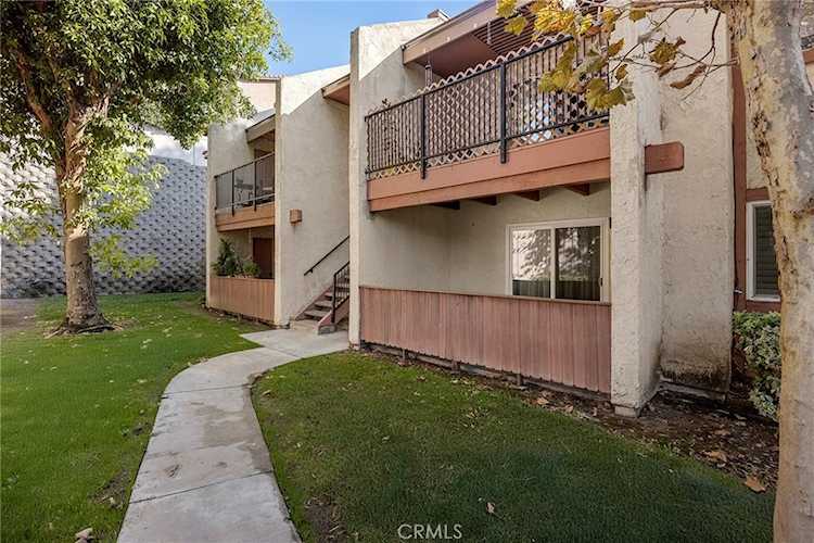 1052 S Idaho #19, La Habra, CA 90631