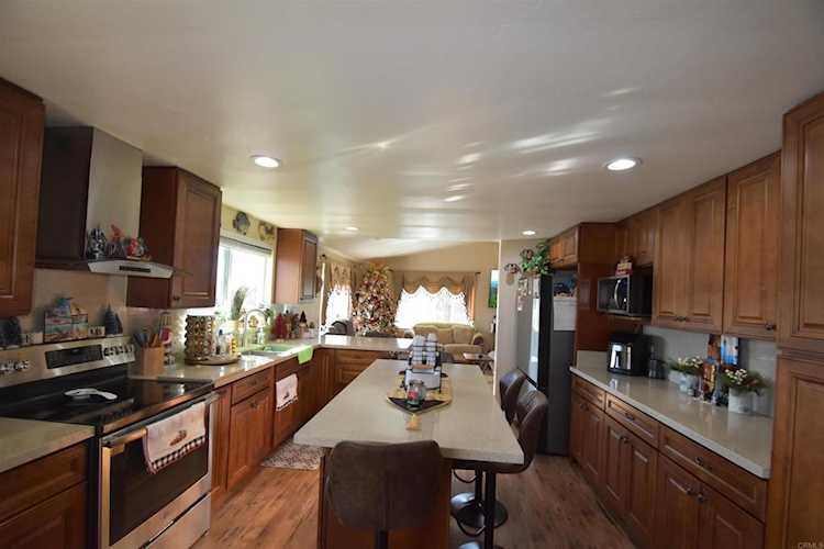 15519 Skyline Truck Trl, Jamul, CA 91935