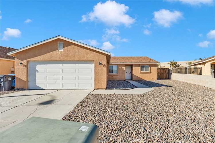 34622 Paseo Del Valle, Barstow, CA 92311