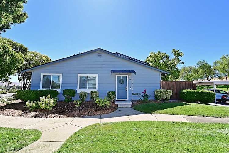 1031 Spring Valley Cmn, Livermore, CA 94551
