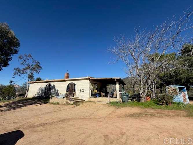 20042 Deerhorn Valley Rd, Jamul, CA 91935