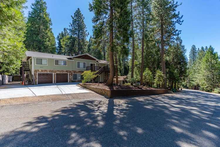 4381 Park Woods Drive, Pollock Pines, CA 95726