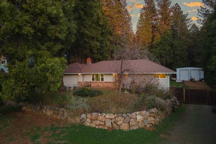 2893 Prouty Lane, Camino, CA 95709