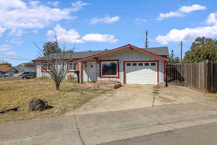 8031 Lichen Drive, Citrus Heights, CA 95621