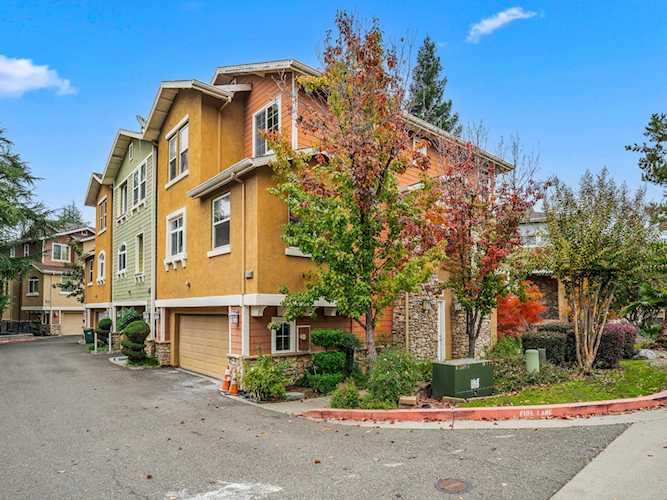 12400 Paradise Creek Lane, Fair Oaks, CA 95628