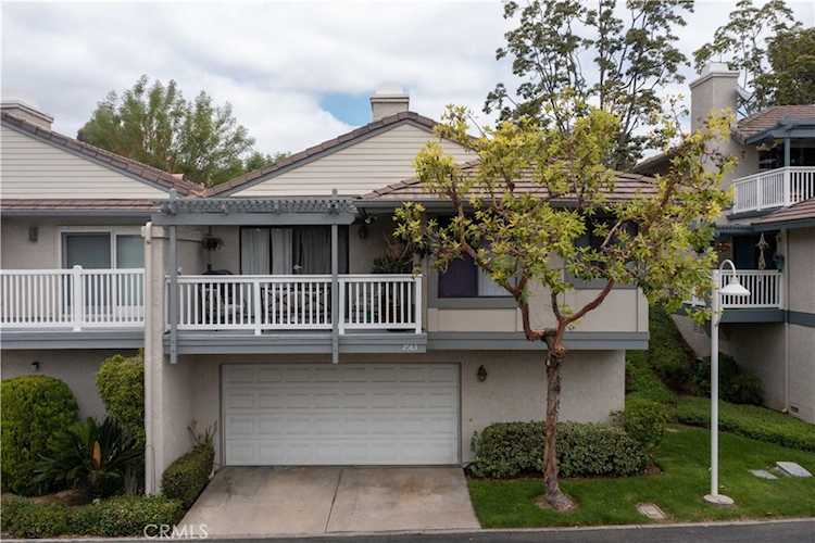 2583 Sandpebble Ln, Brea, CA 92821
