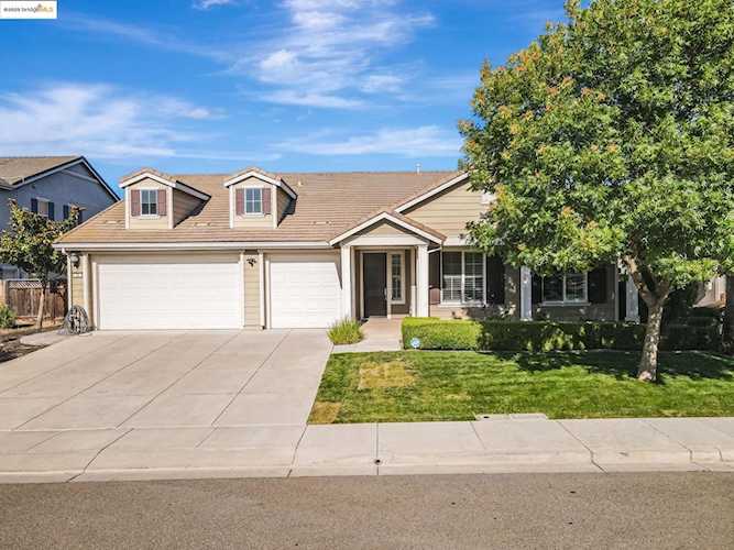 43 Sorrel Ct, Oakley, CA 94561