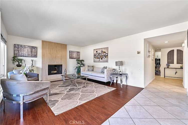 3300 Via Carrizo #D, Laguna Woods, CA 92637