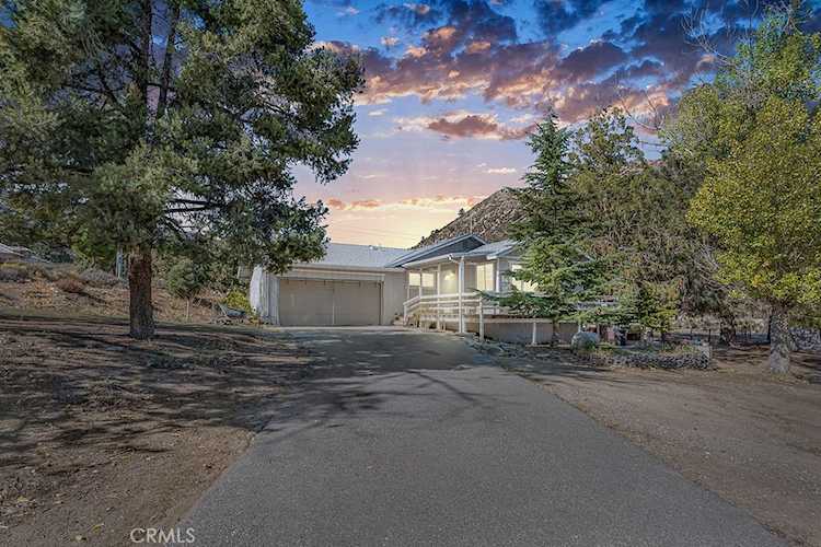 1700 Desert Front Rd, Wrightwood, CA 92397