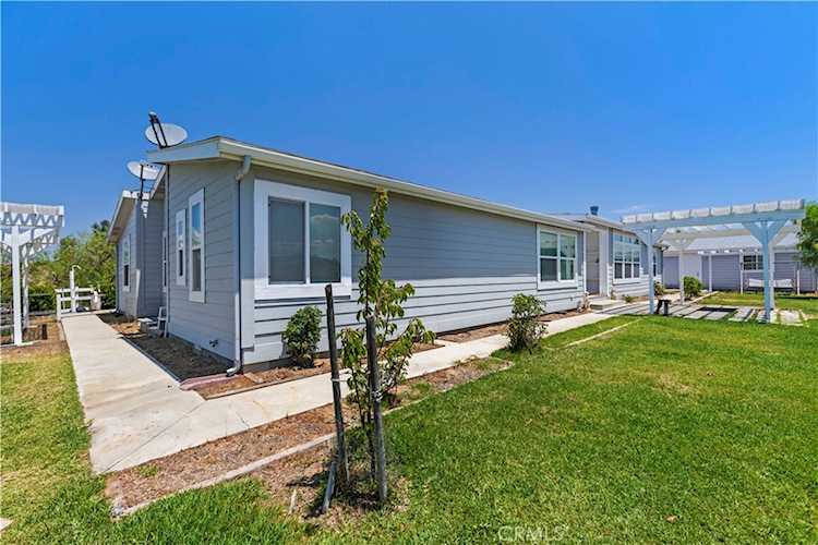 34960 Stage Rd, Temecula, CA 92592