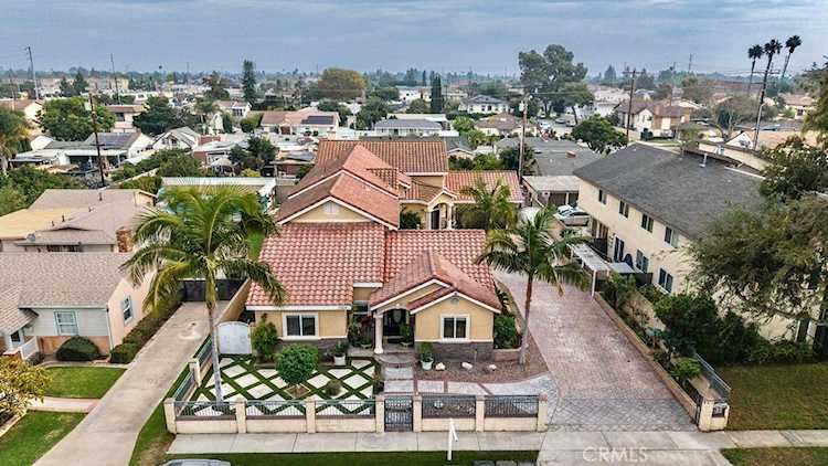 13102 13104 Monroe, Garden Grove, CA 92844