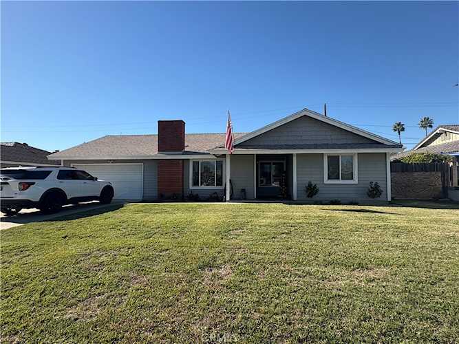 11748 Monte Vista, Chino, CA 91710