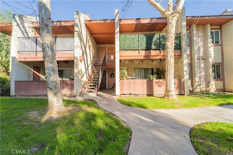 1060 S Idaho St #42, La Habra, CA 90631