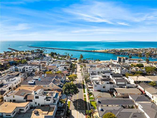 305 .5 Fernleaf, Corona Del Mar, CA 92625
