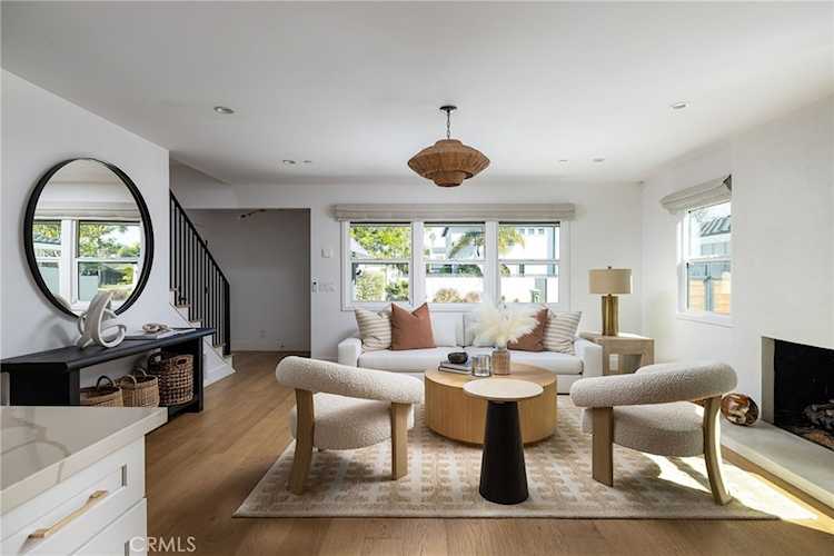 1230 Crystal Cove Way, Seal Beach, CA 90740