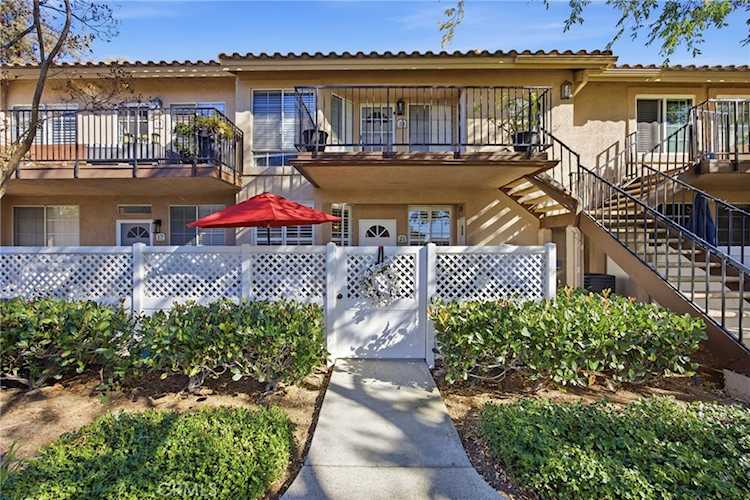 21 Silktassel, Rancho Santa Margarita, CA 92688