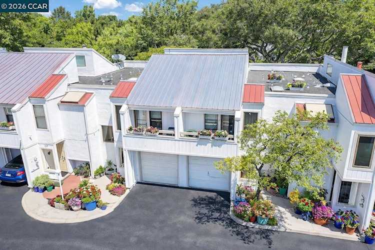 130 130 Creekside Ct, El Sobrante, CA 94803