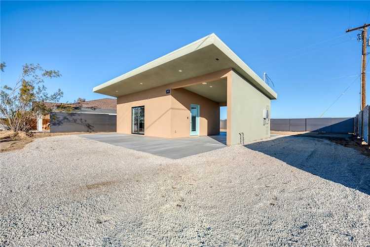 4955 E 1st, Joshua Tree, CA 92252