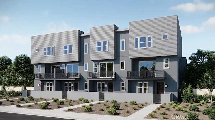 1767 Lychee St, Fullerton, CA 92833