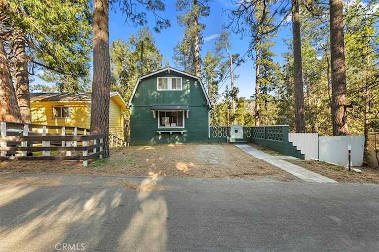 53520 Country Club, Idyllwild, CA 92549