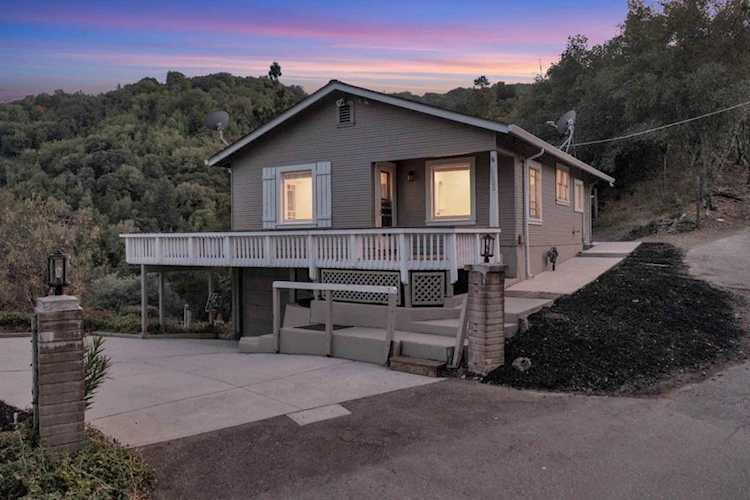 19000 Overlook Rd, Los Gatos, CA 95030