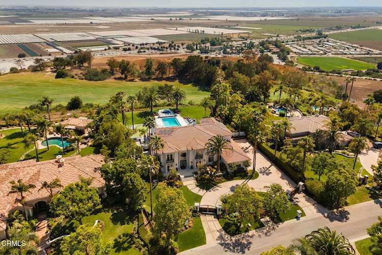 1069 Corte Barroso, Camarillo, CA 93010