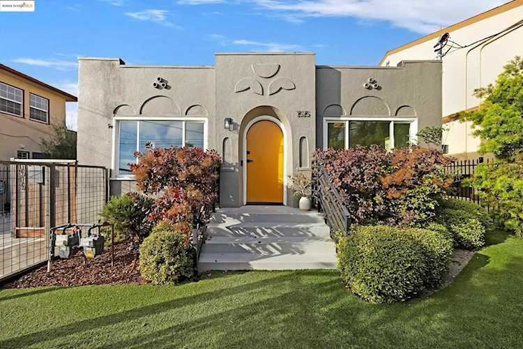 1515 Derby St, Berkeley, CA 94703