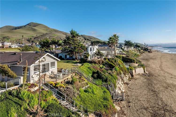 2712 Studio Dr, Cayucos, CA 93430
