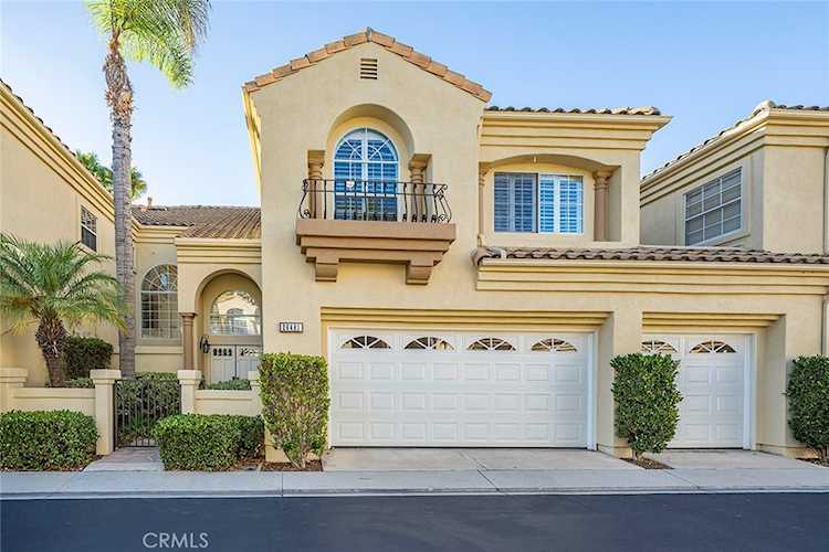 26481 La Scala, Laguna Hills, CA 92653