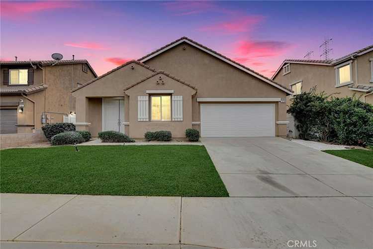 1279 Cedar Hollow, Beaumont, CA 92223