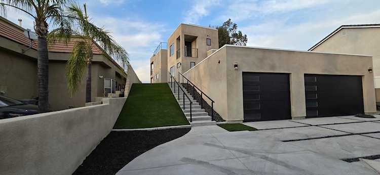 30145 Buck Tail Drive, Canyon Lake, CA 92587