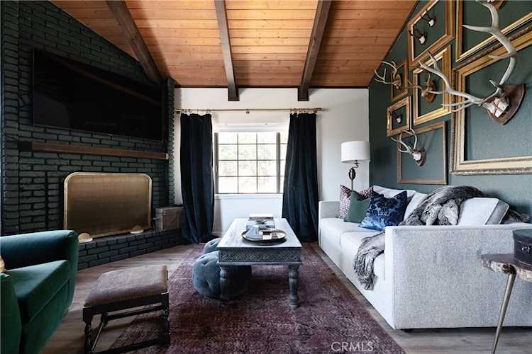 1132 Mount Shasta Rd, Big Bear City, CA 92314