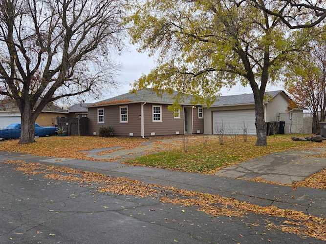 6462 Golf View Drive, Sacramento, CA 95822