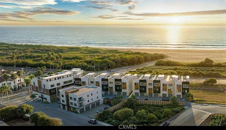 100 W Ramona Ave, Grover Beach, CA 93433