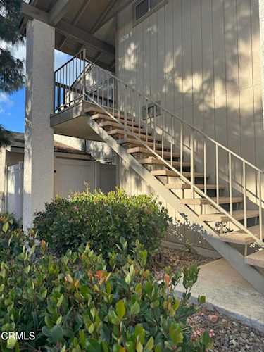 15218 Campus Park Dr #B, Moorpark, CA 93021