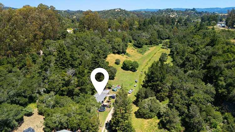 3554 Paul Sweet Rd, Santa Cruz, CA 95065