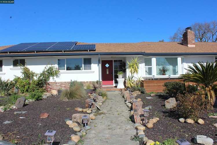 330 W Cypress Rd, Oakley, CA 94561