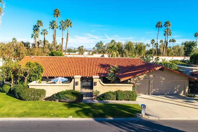 105 Esplanade St, Rancho Mirage, CA 92270