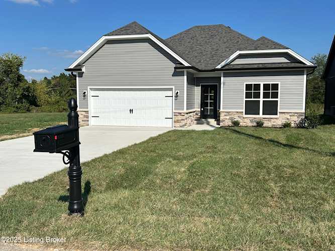 10097 Vista Hills Blvd Louisville, KY 40291 | MLS 1700005