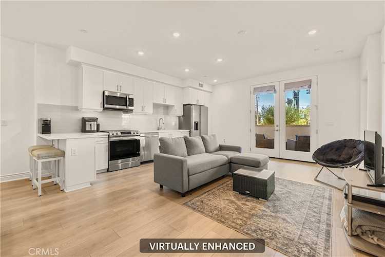 915 Madonna Rd #102, San Luis Obispo, CA 93405