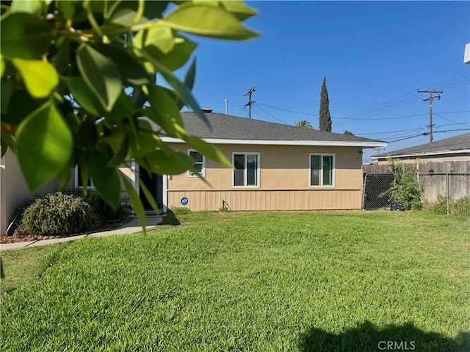 5617 29th St, Jurupa Valley, CA 92509