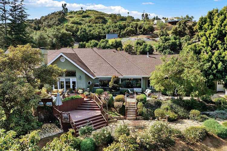 2691 Daisy Ln, Fallbrook, CA 92028