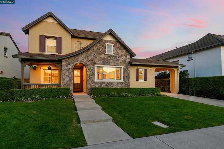 2261 2261 Genoa St, Danville, CA 94506