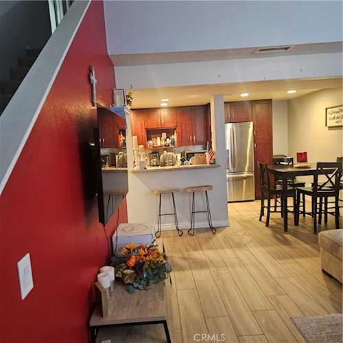 435 W 9th #B3, Upland, CA 91786