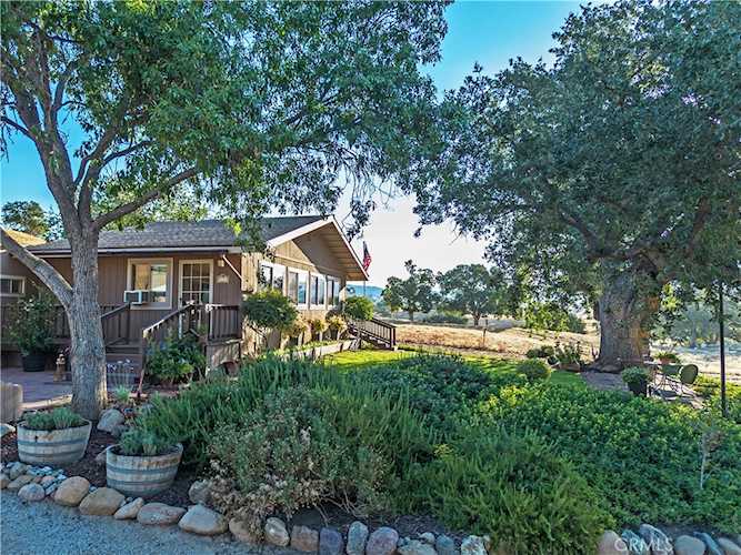 1420 W Pozo Rd, Santa Margarita, CA 93453
